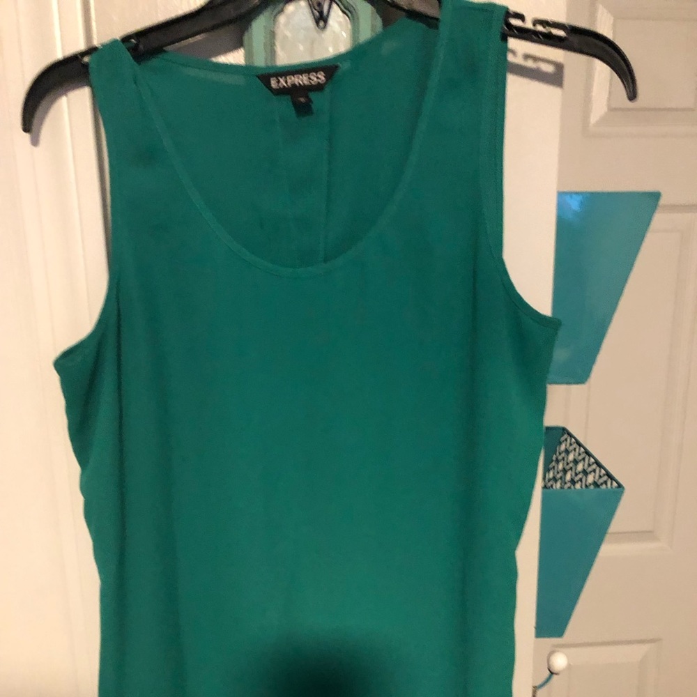 Express green size medium sleeveless blouse
